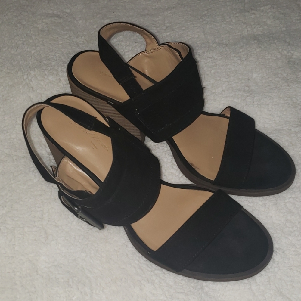 Strap heels